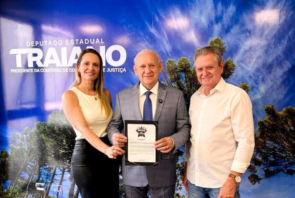 Nova Esperança acelera investimentos:novo hospital avança em licitação e novos campinhos serão contruídos