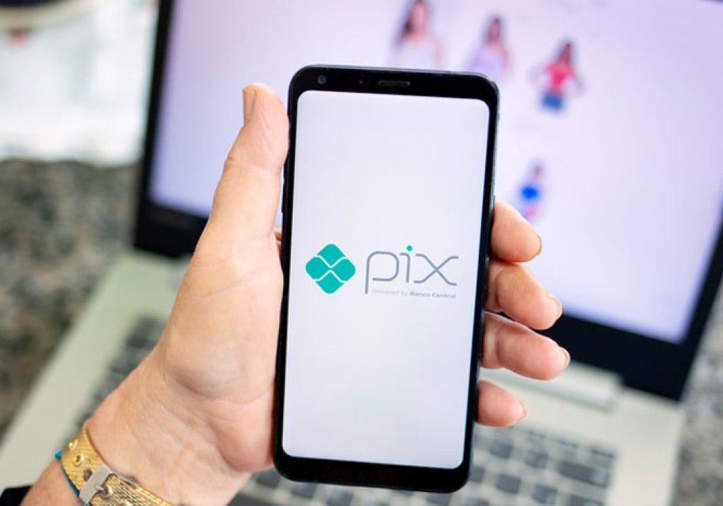 Comerciante de Paranavaí cai pela terceira vez em golpe do Pix falso na mesma semana