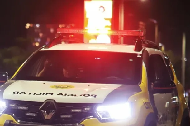 Suspeito invade residência e furta celular no Centro de Nova Esperança