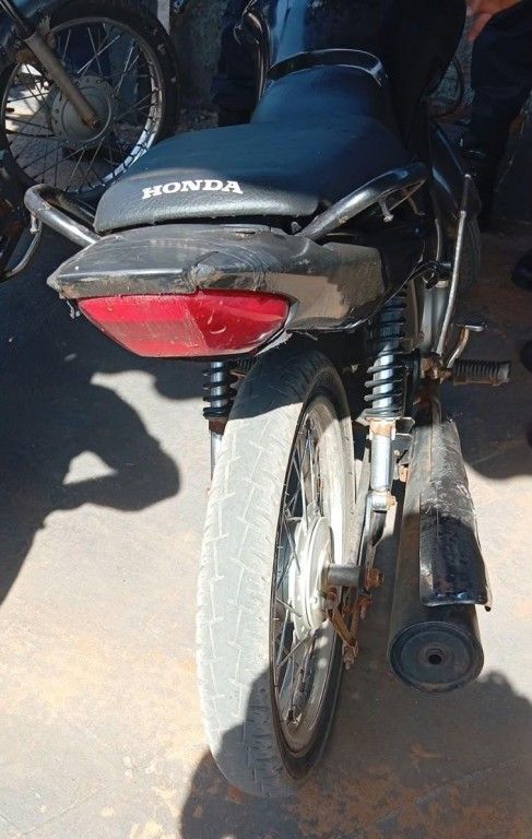Motocicleta com cerca de R$ 55 mil em débitos é apreendida pela GCM em Mandiocaba